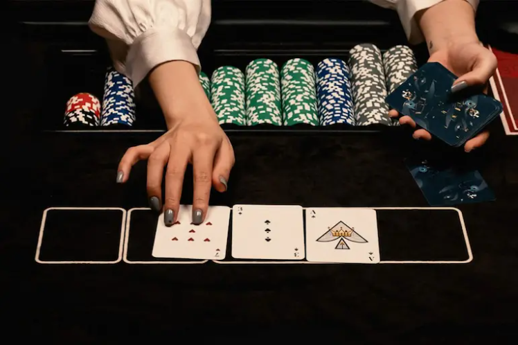 Làm sao để chơi cá cược Poker an toàn